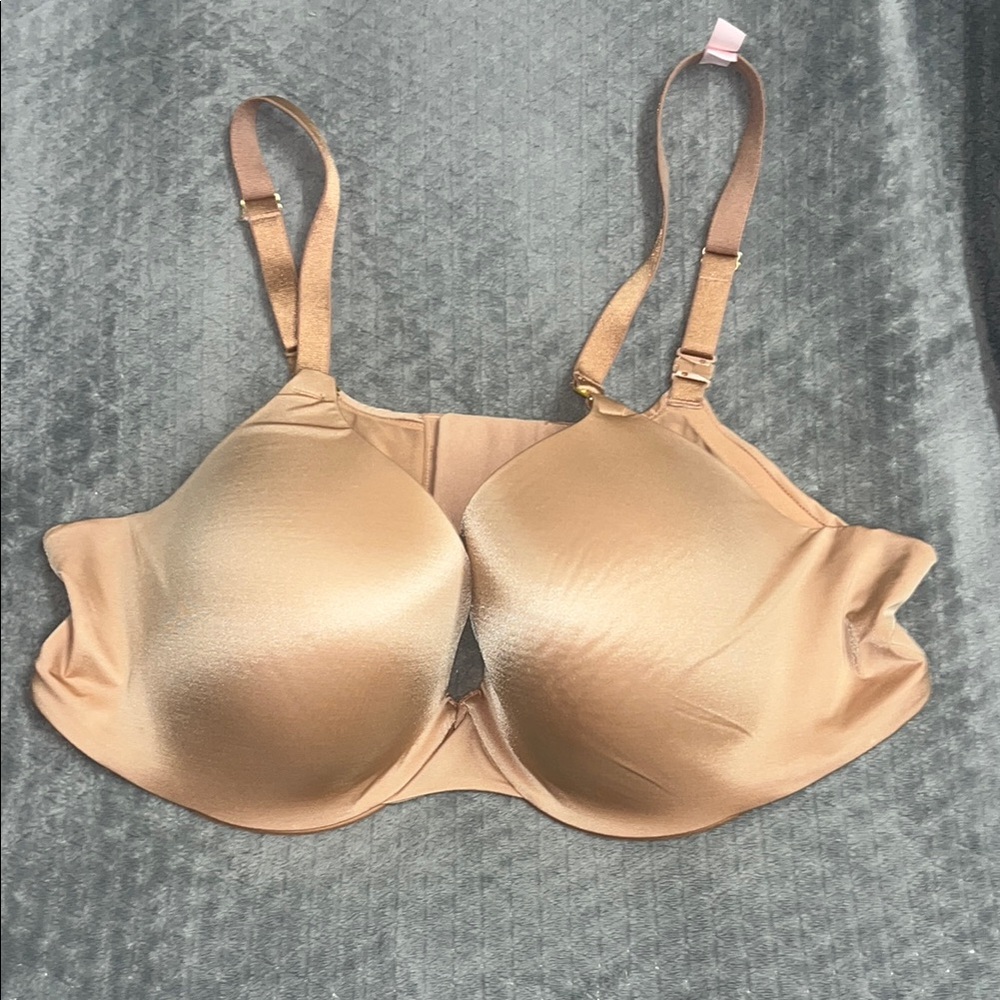 Victoria's Secret Tan Underwire Bra with Molded Cups